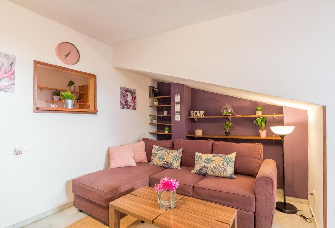 Family Noemi Home Center Малага Экстерьер фото